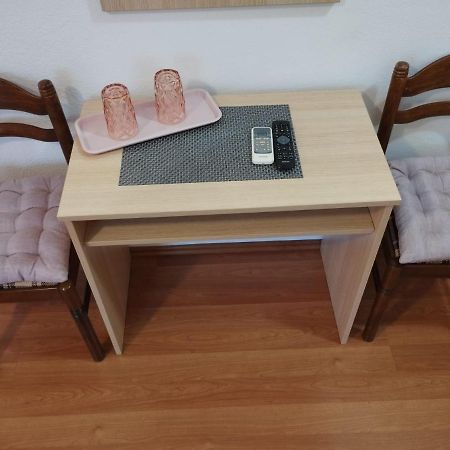 Soba Ivanka Niksic Karlobag Esterno foto